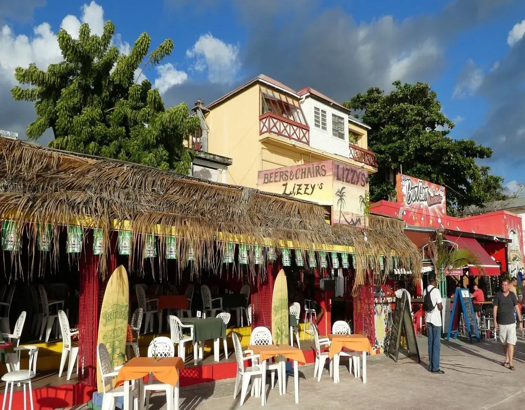 Top 10 Best Restaurants on the Dutch Side of St. Maarten!