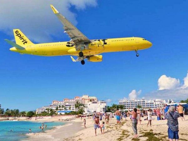 A plane landing in St, Maarten.