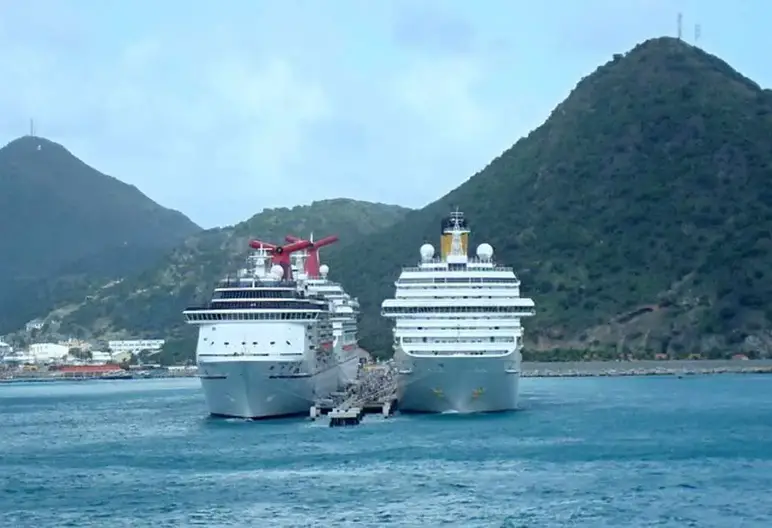 Two cruise ships in the St Maaarten port.