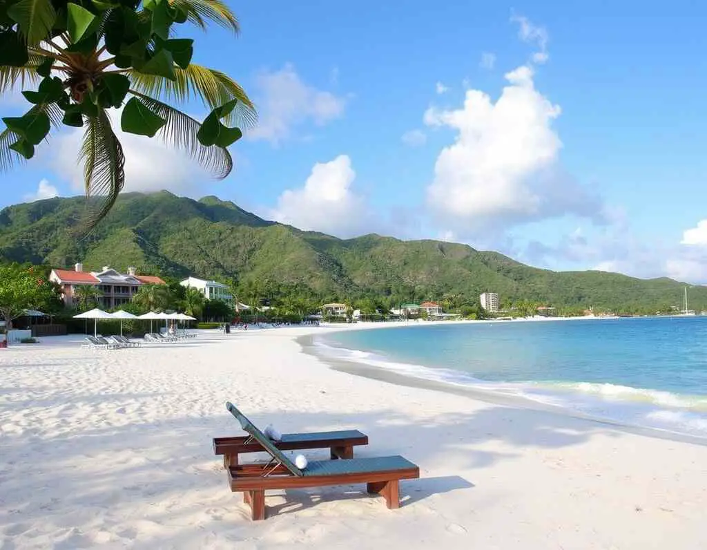 Dawn Beach in St. Maarten